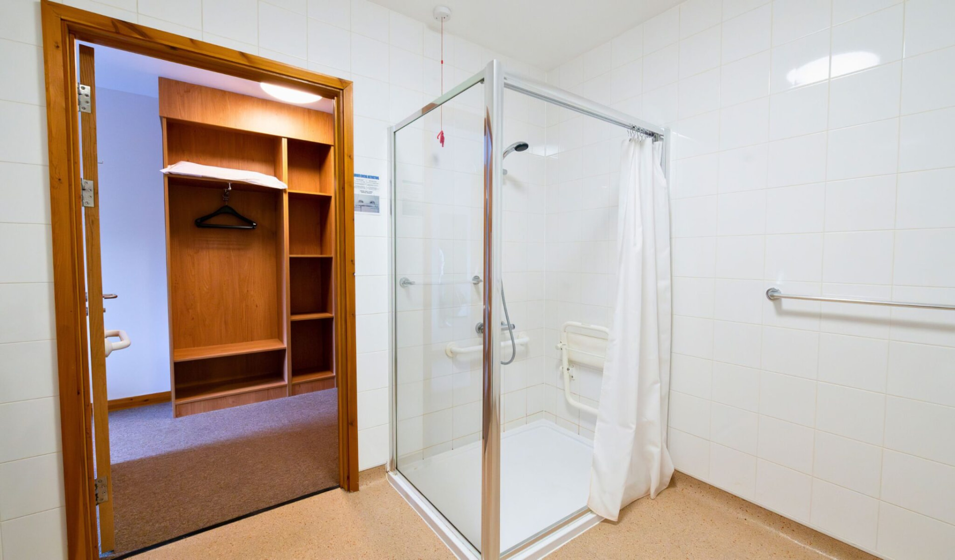 En-suite bathroom